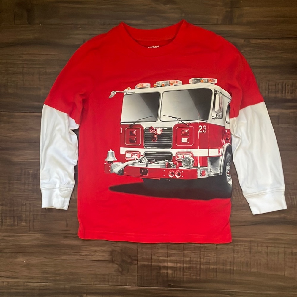 Sz 4/5 Lng sleeve Carters Fire engine tee
